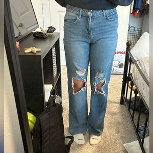 COPY - These are high rise ripped jeans. From forever 21.